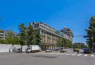 中托式超宽电动卷帘优势